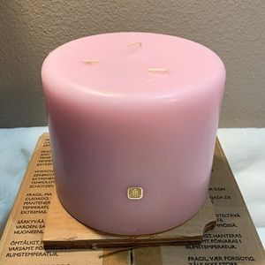 PartyLite 3 Wick Candle 6 x 5 Strawberry Rhubarb